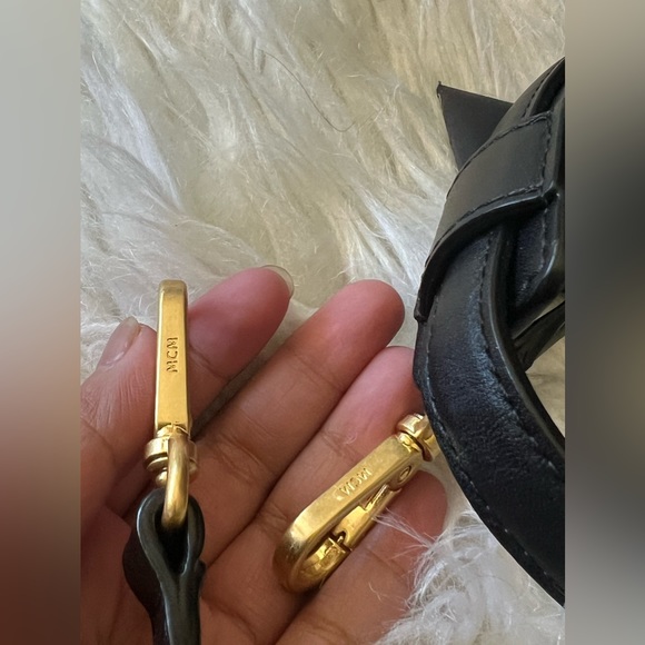 NWOT MCM LEOPARD 2 WAY - Picture 8 of 17